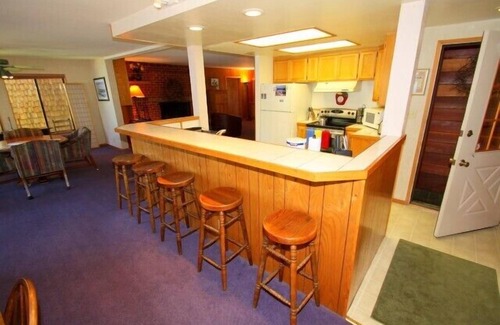 Truckee House | Relaxing Donner Lakefront Retreat with Private Dock