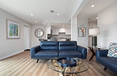 Nokomis Villa | Ground Level 2 Bedroom Villa with Family-Friendly Amenities