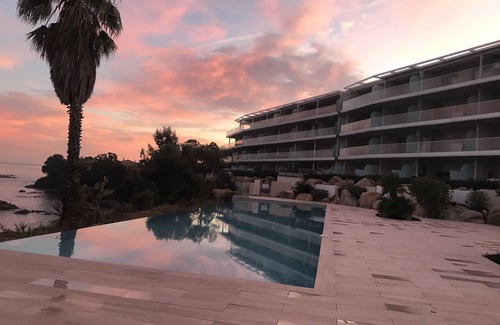 Solenzara Apartment | Luxury 2-Bedroom Apartment with Ocean Views and Pool