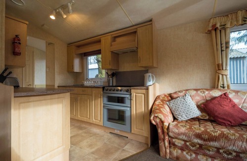 Knott End-on-Sea House | Comfortable 2-Bedroom Stay in Forton, Near Preston
