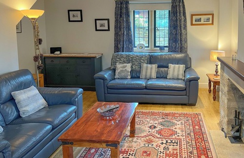Stretton on Fosse Cottage | Explore a Cozy Cotswolds Cottage in a Picturesque Village