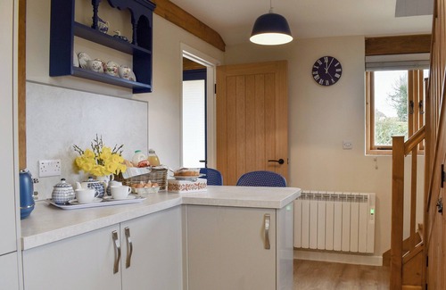 Ibberton Cottage | Family-Friendly 2 Bedroom Getaway in Ibberton