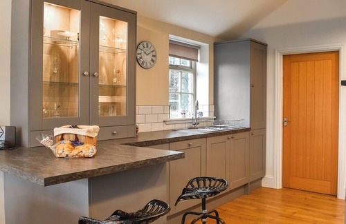 Barnard Castle Cottage | Cozy 2 Bedroom Stay in Pet-Friendly Barnard Castle