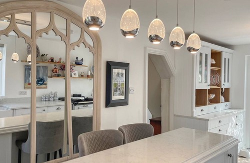 Trentham Cottage | 2 bedroom accommodation in Stoke-on-Trent