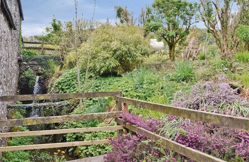 Newton Stewart Cottage | Exceptional 2-Bedroom Getaway in Nether Barr, Near Newton Stewart