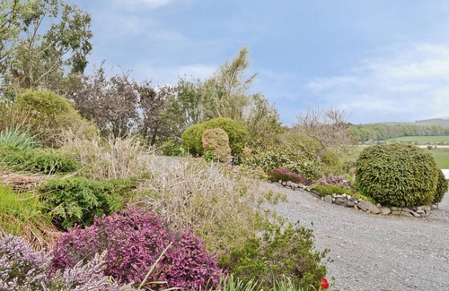 Newton Stewart Cottage | Exceptional 2-Bedroom Getaway in Nether Barr, Near Newton Stewart