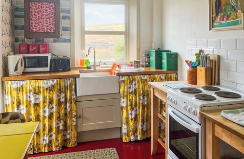 Isle of Skye Cottage | 2 bedroom accommodation in Carbost, near Portnalong