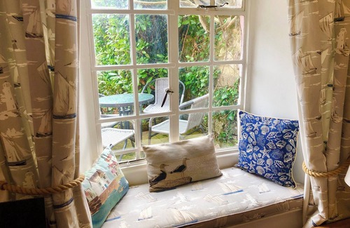 Stoke Gabriel Cottage | Exceptional 2-Bedroom Retreat with Ocean View in Stoke Gabriel