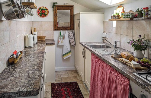 Eyam Cottage | Cozy 2-Bedroom Stay in Eyam, Close to Bakewell