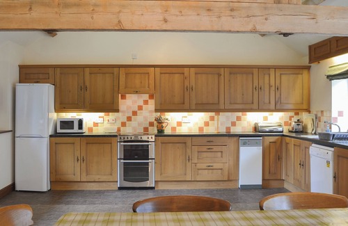 Easthope Cottage | Pet-Friendly 2 Bedroom Retreat in Much Wenlock - Rated 10/10