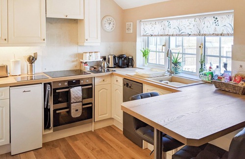 Saint Asaph Cottage | Inviting 2-Bedroom Retreat in Cefn, Near St Asaph
