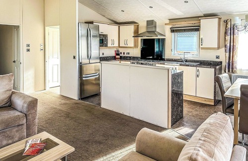 Linton Cabin | 2 bedroom accommodation in Swadlincote, Nr Ashby-de-la-Zouch