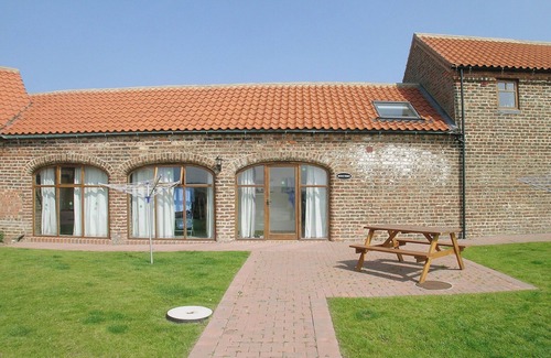 Flamborough Cottage | Family-Friendly 2 Bedroom Accommodation with Ocean Views