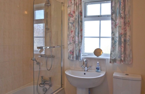 Sandilands Cottage | 2-Bedroom Pet-Friendly Accommodation in Sandilands