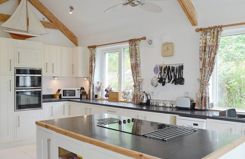 Applecross Cottage | Perfect 2 Bedroom Stay in Applecross with Ocean Views