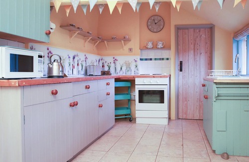 Cratfield Cottage | Pet-Friendly 2-Bedroom Retreat in Cratfield, Halesworth