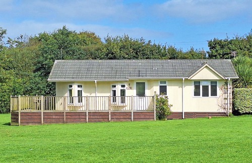 Holsworthy Cottage | Perfect Family Retreat: 2 Bedroom Stay in Woodacott