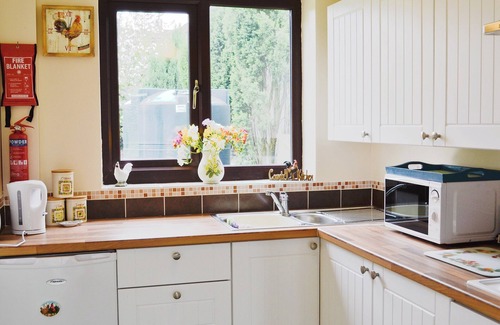 Horncastle Cottage | Exceptional 2-Bedroom Stay in Hemingby with Breakfast