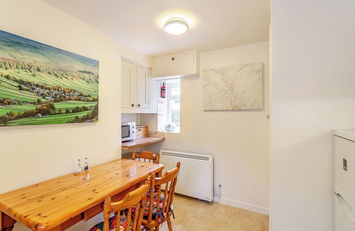 Kettlewell Cottage | Family-Friendly 2 Bedroom Stay in Kettlewell with Breakfast