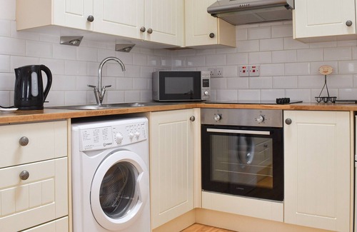 Harrietsham Cottage | Comfortable 2 Bedroom Retreat in Harrietsham, Maidstone