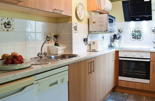 Stenalees Cottage | Family-Friendly 2 Bedroom Retreat in Enniscaven, St Austell