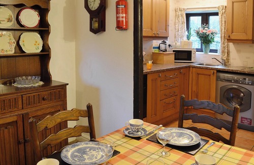 Harrop Fold Cottage | Pet-Friendly 2 Bedroom Stay in Harrop Fold Near Clitheroe