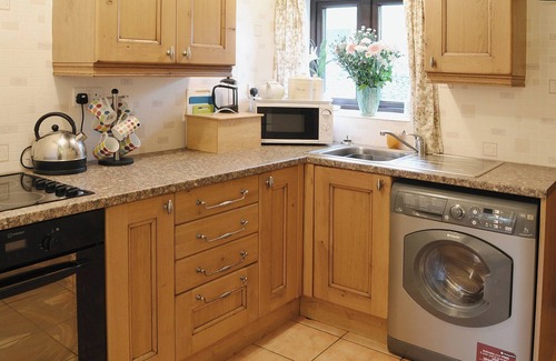 Harrop Fold Cottage | Pet-Friendly 2 Bedroom Stay in Harrop Fold Near Clitheroe