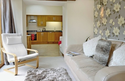 Maenporth Cottage | Family-Friendly 2 Bedroom Retreat in Swan Pool, Falmouth