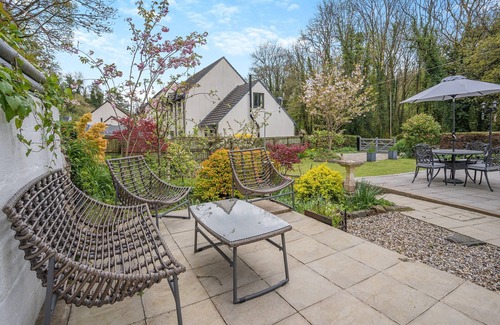 Amroth Cottage | Beachside Escape with Ocean Views and Pet-Friendly Options
