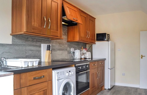 Whithorn Cottage | Cozy 2 Bedroom Getaway with Ocean Views in Whithorn
