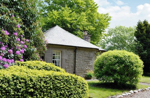 Brechin Cottage | Comfortable 2-Bedroom Stay in Edzell, Near Brechin