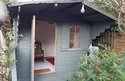 Halstead Cottage | Pet-Friendly 2 Bedroom Retreat in Sible Hedingham