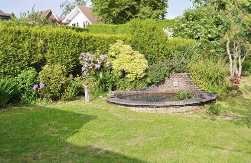 Hastings Cottage | Perfect 2 Bedroom Getaway with Ocean Views in Hastings