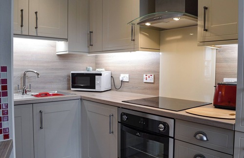 Keswick Cottage | Inviting 2-Bedroom Retreat in Keswick with Great Amenities