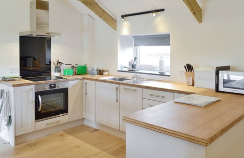 Trewellard Cottage | Ideal 2 Bedroom Retreat in Trewellard with Ocean Views