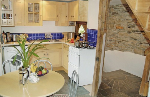 St Teath Cottage | Ideal 2 Bedroom Getaway in Tramagenna, Near Camelford