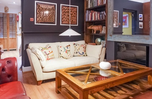 Swanley Cottage | Cozy 2-Bedroom Retreat in Crockenhill near Swanley