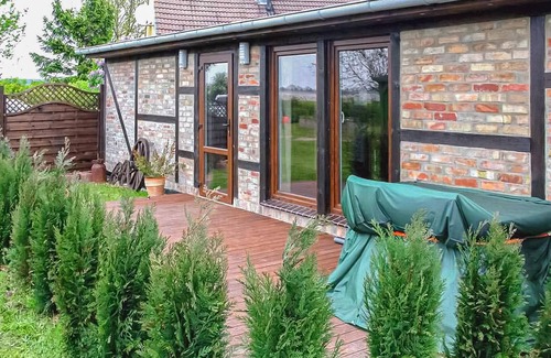 Usedom House | Spacious 2 Bedroom Accommodation with Lake View in Usedom
