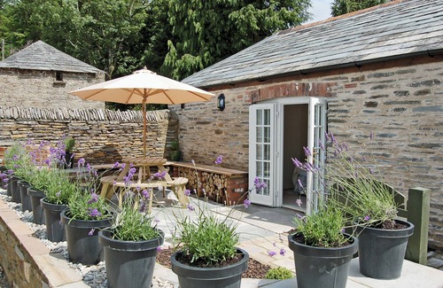 Bodmin Cottage | Pet-Friendly 2 Bedroom Retreat in Washaway, Near Bodmin