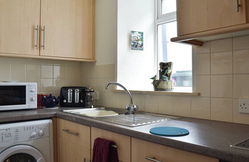 Buckie Cottage | Pet-Friendly 2 Bedroom Retreat in Portknockie with Ocean Views