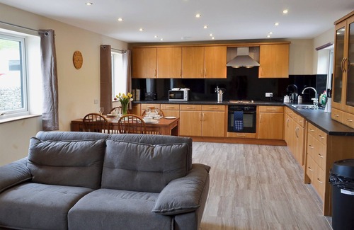 Longnor Cottage | Cozy 2-Bedroom Getaway in Pet-Friendly Buxton