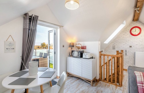 Layer Marney Cottage | Stylish Upside Down House with Breathtaking Countryside Views