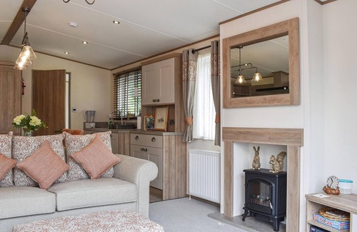 Plaitford Cottage | Cozy 2-Bedroom Retreat in Landford Near New Forest