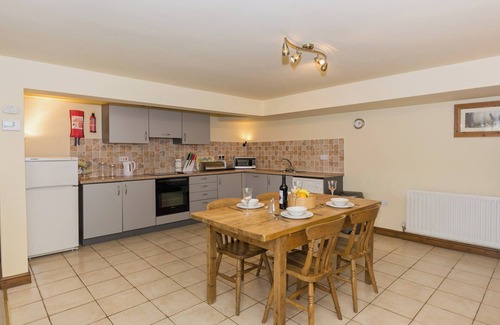 Airton Cottage | Pet-Friendly 2 Bedroom Retreat Near Skipton - Guest Rated 10/10