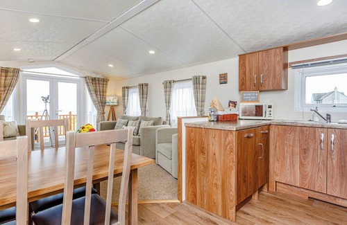 Mey Cottage | Comfortable 2-Bedroom Retreat in Mey, Close to Thurso