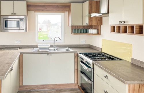 St George House | 2 bedroom accommodation in Towyn
