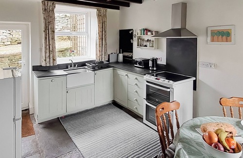 Hawes Cottage | Perfect 2-Bedroom Retreat in Sedbusk, Near Hawes