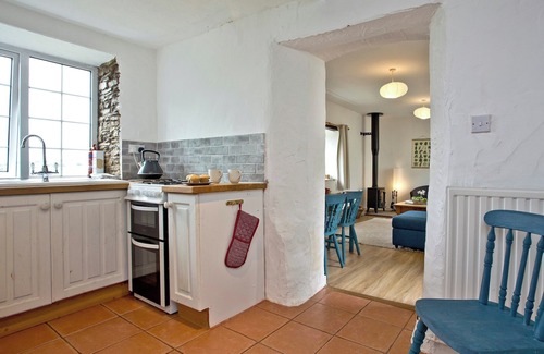 Looe Cottage | Comfortable 2-Bedroom Accommodation in St Martin, Near Looe