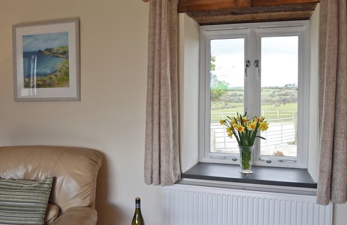 Mabe Cottage | Comfortable 2-Bedroom Stay in Constantine, Near Falmouth