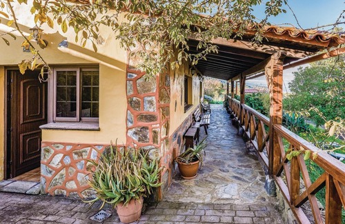 Icod el Alto House | Cozy 2-Bedroom Retreat in Icod el Alto, Pet-Friendly Stay